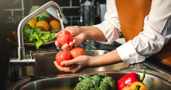 Lavage de fruits et légumes - Marché Frais