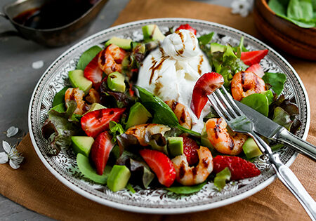 recette salade fraises et burrata