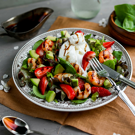 recette salade fraises et burrata