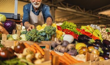 un étalage de légumes oubliés