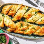 Garlic bread aux échalotes rôties et mozzarella